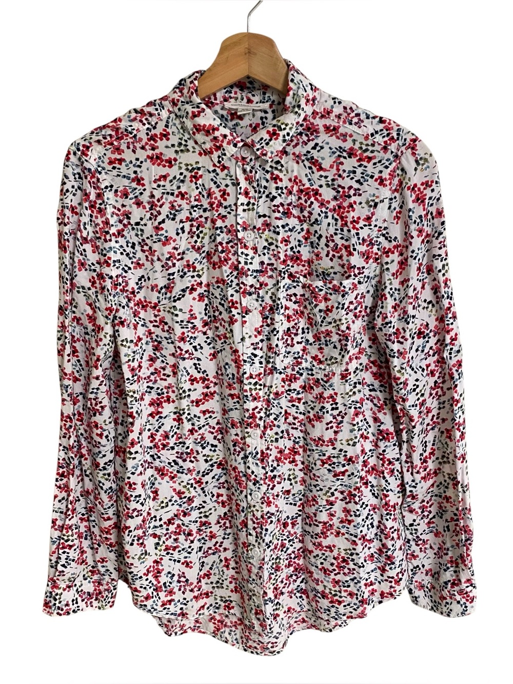 BeachLunchLounge multicolored all over floral button up long sleeve shirt size M